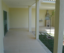Externa